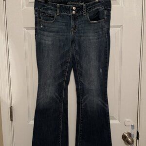 Y2K American Eagle Outfitters Women’s 10 Short Artist Bootcut Low Rise Stretch